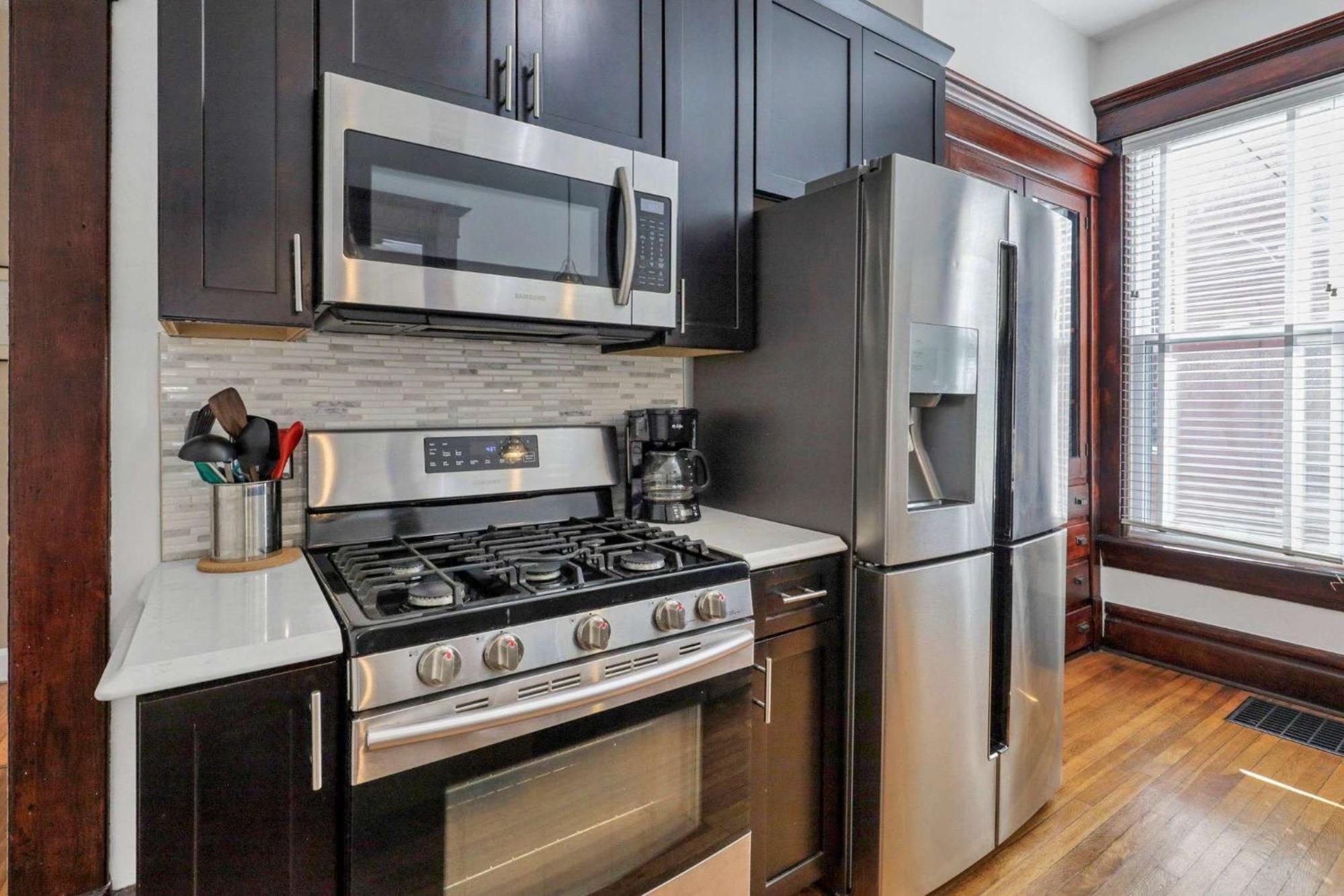Holiday home 4 Bed Townhome Near Goodale Park Columbus