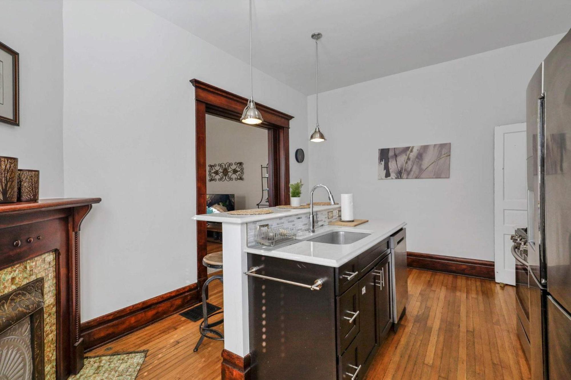 4 Bed Townhome Near Goodale Park * Columbus
